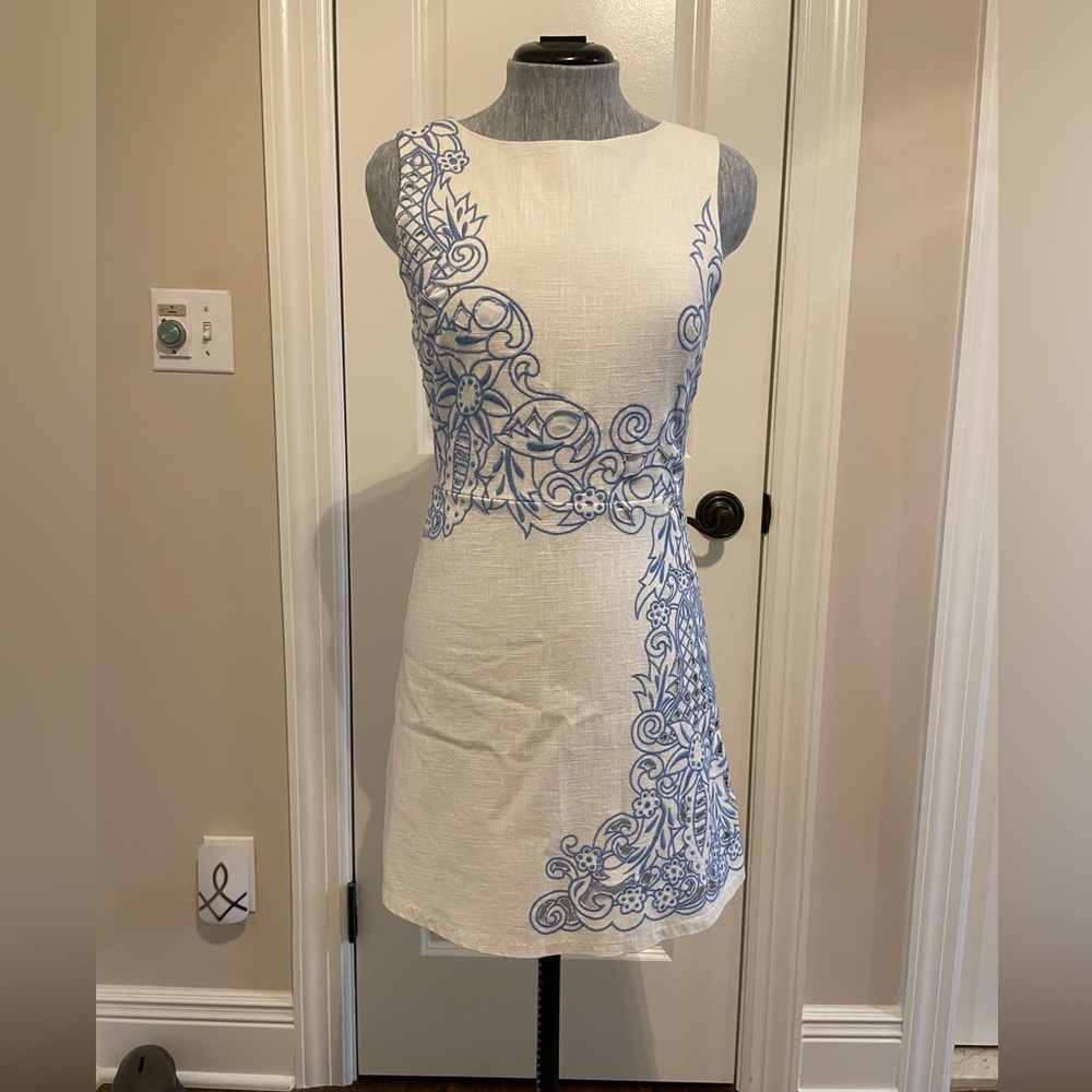 Alice + Olivia Linen Dress
